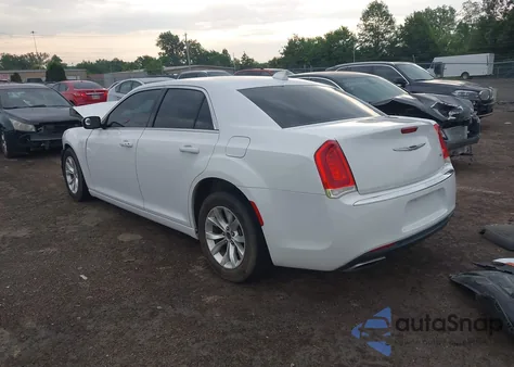 2015 Chrysler 300 Limited из США, поврежденный, VIN 2C3CCAAG8FH832796